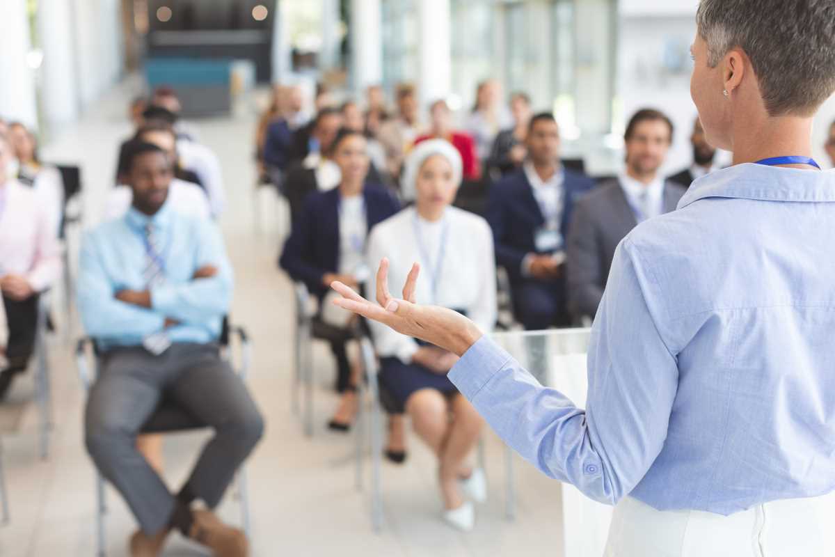 Tips for Engaging Your Audience During a Workplace Presentation